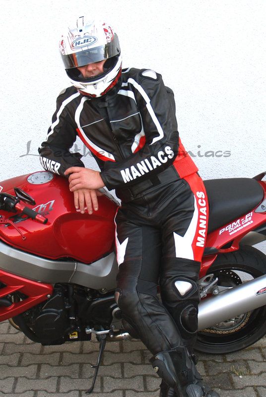 Motorradkombi Leder schwarz-rot - Leather Maniacs