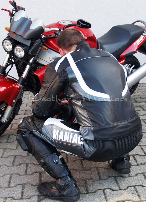 schwarze Motorrad Lederkombi - Leather Maniacs
